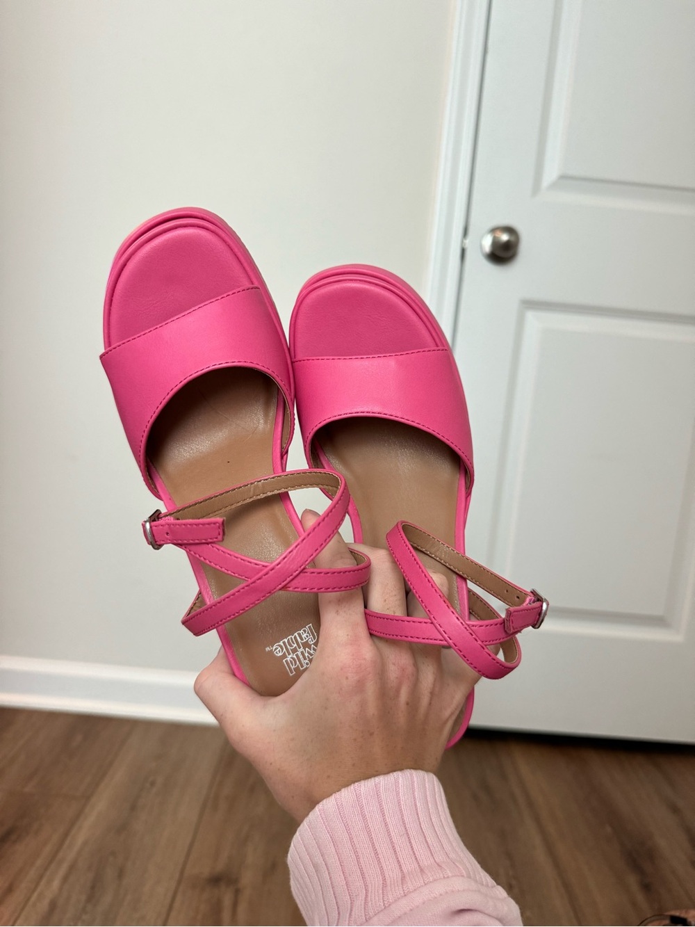 Wild Fable Hot Pink Platform Block Heel - Picture 2 of 5